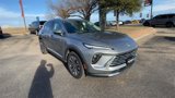 New 2025 Buick Envision Preferred image 2