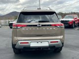 New 2025 Nissan Pathfinder Platinum image 6