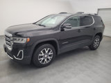 Used 2023 GMC Acadia SLT image 2