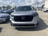 New 2025 Honda Pilot Touring image 4