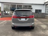 New 2025 Chrysler Pacifica Select image 4