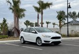 Used 2016 Ford Focus SE image 2