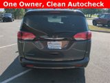 Used 2023 Chrysler Voyager LX image 5