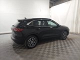 Used 2025 Ford Escape SE image 3