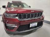 Used 2024 Jeep Grand Cherokee Limited w/ Luxury Tech Group II image 2