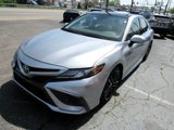 Used 2021 Toyota Camry XSE image 3