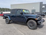 New 2025 Jeep Gladiator Sport image 2