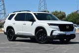 New 2025 Honda Pilot Black Edition image 2