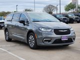 New 2025 Chrysler Pacifica Select image 3