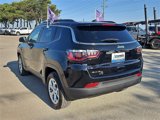 Used 2024 Jeep Compass Latitude image 5