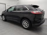 Used 2023 Ford Edge SEL image 3