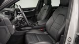 Used 2024 Porsche Cayenne image 5