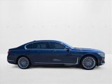 Used 2022 BMW 740i w/ Premium Package image 4