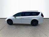 New 2025 Chrysler Pacifica Limited image 4