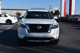 New 2025 Nissan Pathfinder Platinum image 2