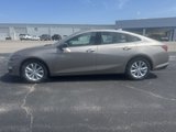 Used 2023 Chevrolet Malibu LT image 2
