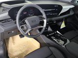 New 2025 Audi Q6 e-tron Premium Plus image 2