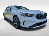 Used 2024 BMW i5 eDrive40i w/ M Sport Package image 4