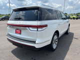 Used 2024 Lincoln Navigator Reserve image 5