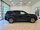 New 2025 Nissan Pathfinder SL image 2