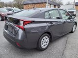 Used 2022 Toyota Prius LE image 3