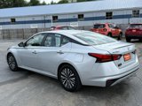 Used 2024 Nissan Altima 2.5 SV image 5