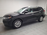 Used 2019 Nissan Rogue SV image 2