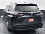 New 2025 Toyota Sienna XLE image 4