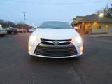 Used 2017 Toyota Camry LE image 5