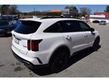 Used 2021 Kia Sorento EX w/ Panoramic Sunroof Package image 5