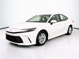 Used 2025 Toyota Camry LE image 3