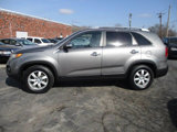 Used 2012 Kia Sorento LX w/ Convenience Pkg image 2