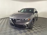 New 2025 Alfa Romeo Tonale w/ Premium Package image 5