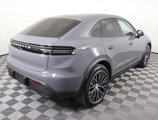 Used 2025 Porsche Macan 4 Electric image 5