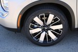 New 2025 Mitsubishi Outlander SE image 2