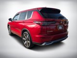 New 2025 Mitsubishi Outlander SE image 5