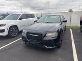Used 2019 Chrysler 300 Touring w/ Sport Appearance Package image 3