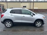 Used 2018 Chevrolet Trax LT w/ LT Convenience Package image 4