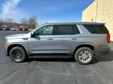 Used 2022 GMC Yukon SLT w/ SLT Premium Package image 2