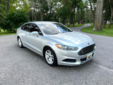 Used 2016 Ford Fusion SE image 4