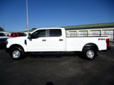 Used 2022 Ford F250 XL w/ Power Equipment Group image 5