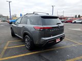 Used 2023 Nissan Pathfinder SV image 3