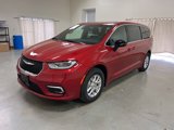 New 2025 Chrysler Pacifica Select image 4