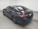Used 2022 Toyota Camry SE image 5