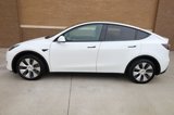 Used 2022 Tesla Model Y Long Range image 4