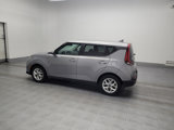 Used 2022 Kia Soul LX w/ Technology Package image 3