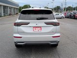 New 2025 Mitsubishi Outlander SE image 4