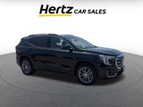 Used 2024 GMC Terrain SLT image 2