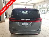 New 2025 Chrysler Pacifica Select image 6