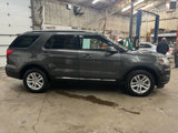 Used 2019 Ford Explorer XLT image 4